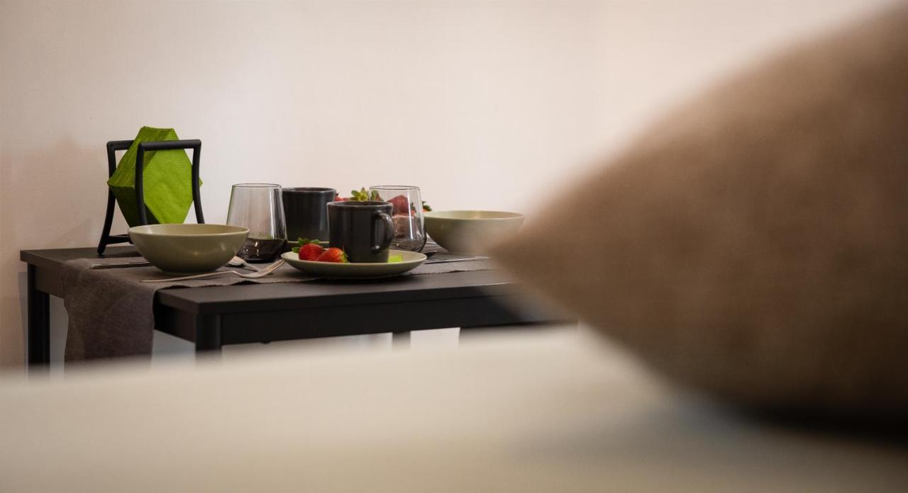Calefati Up Apartment Bari Bagian luar foto