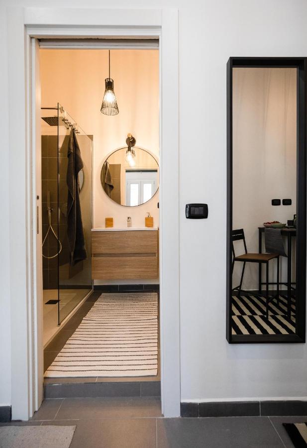 Calefati Up Apartment Bari Bagian luar foto