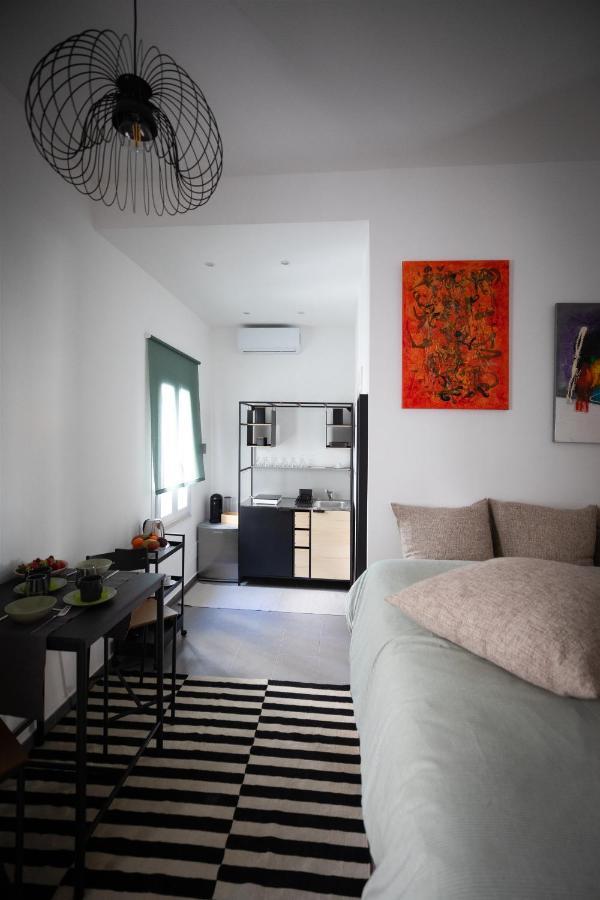 Calefati Up Apartment Bari Bagian luar foto
