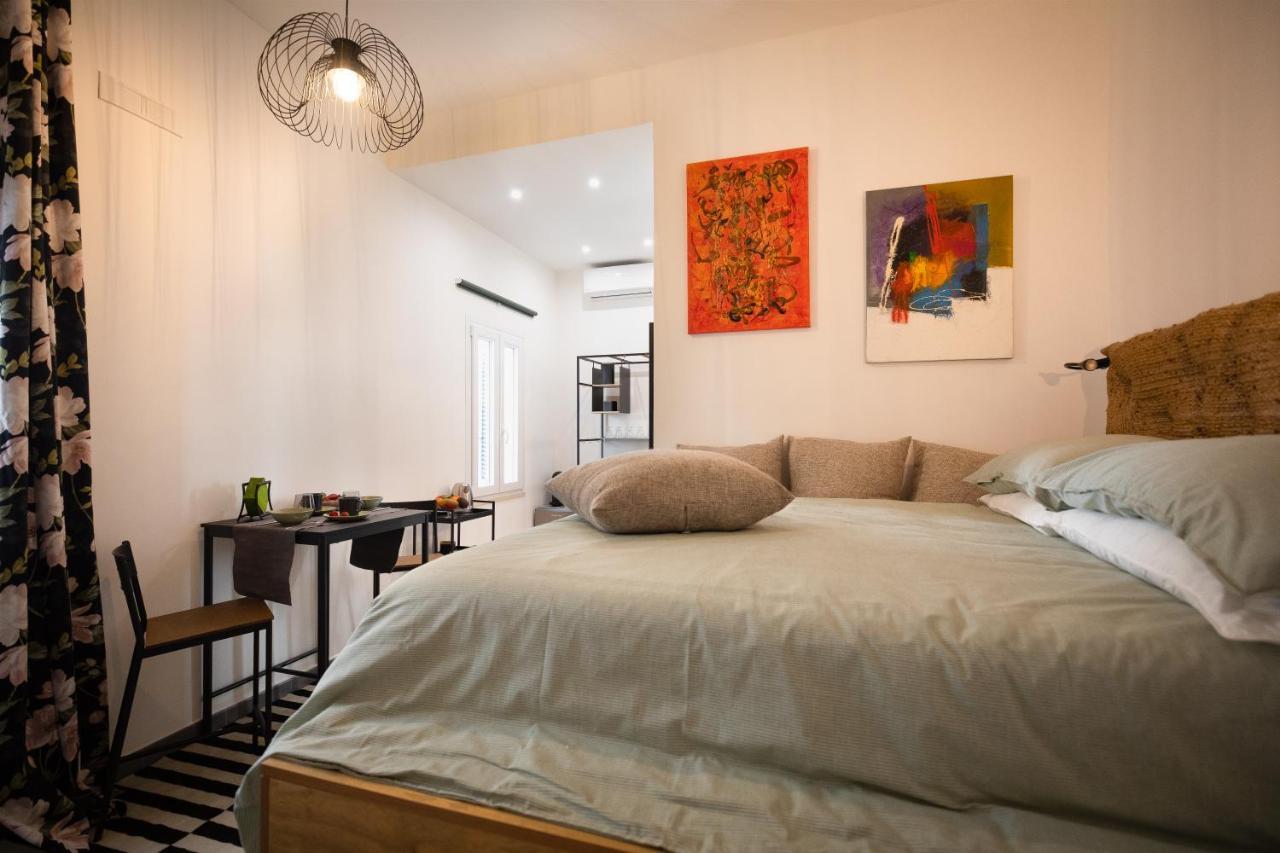 Calefati Up Apartment Bari Bagian luar foto